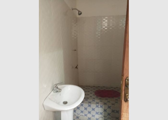 Listing Fallback Image