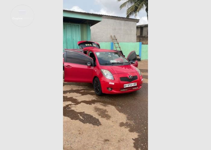 2010 TOYOTA VITZ 4 PLUGS