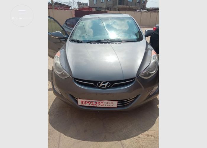 Hyundai Elantra Limited 2013 Model