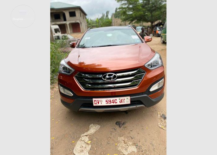 Hyundai Santa Fe Sport 2014 Model
