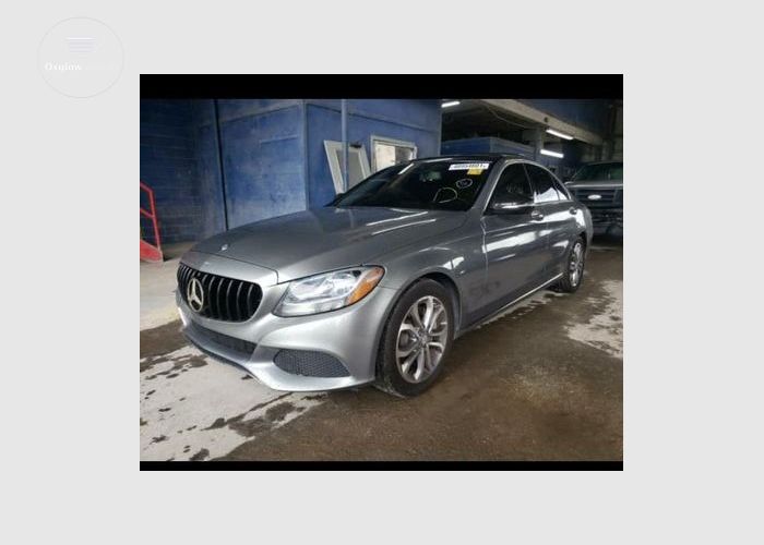 Mercedes Benz C300 2018 Model