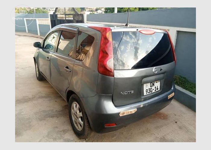 Nissan Note 2010 Model
