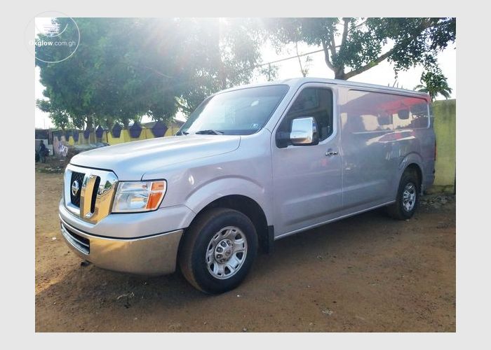 Nissan NV2500 HD 2012 Model