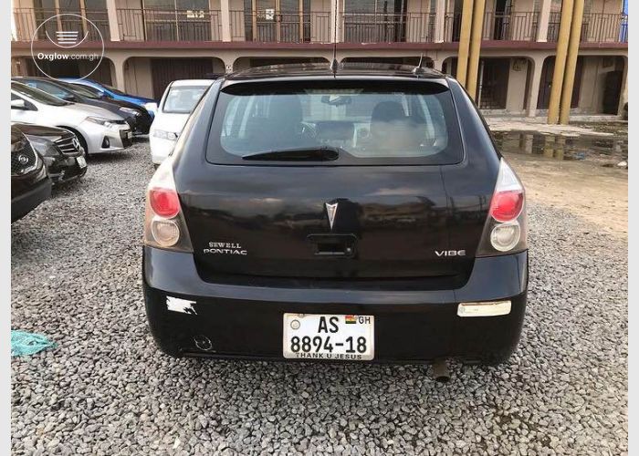 Pontiac Vibe 2010 Model