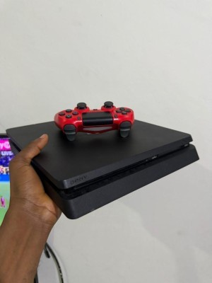 PS4 SLIM 1 TB Jailbreak
