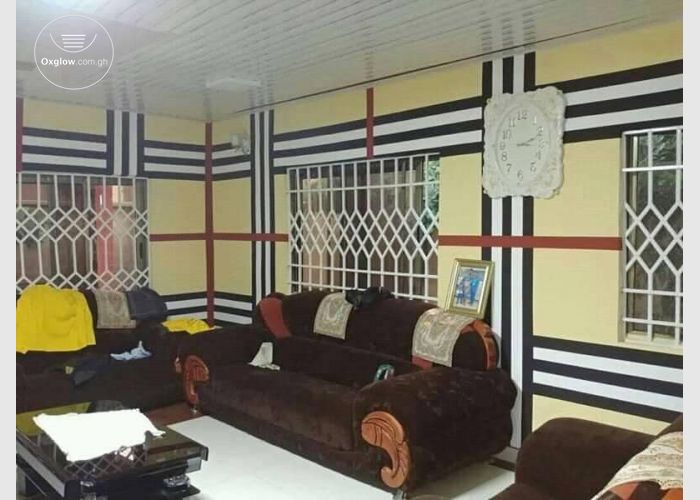 Qualified Room Designer And Painter