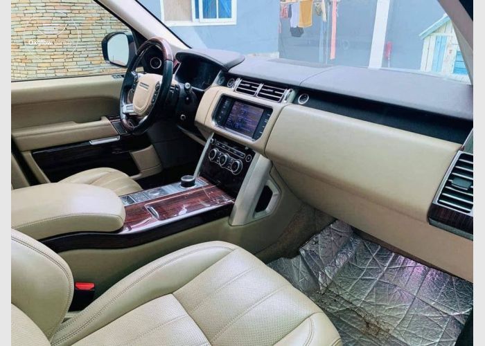 Range Rover 2015 Model