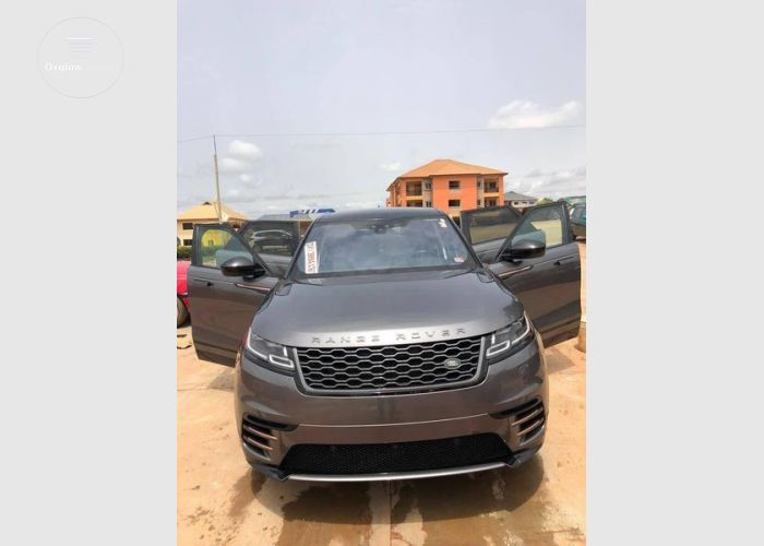 Range Rover Velar SE For Sale