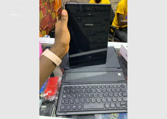 Listing Fallback Image