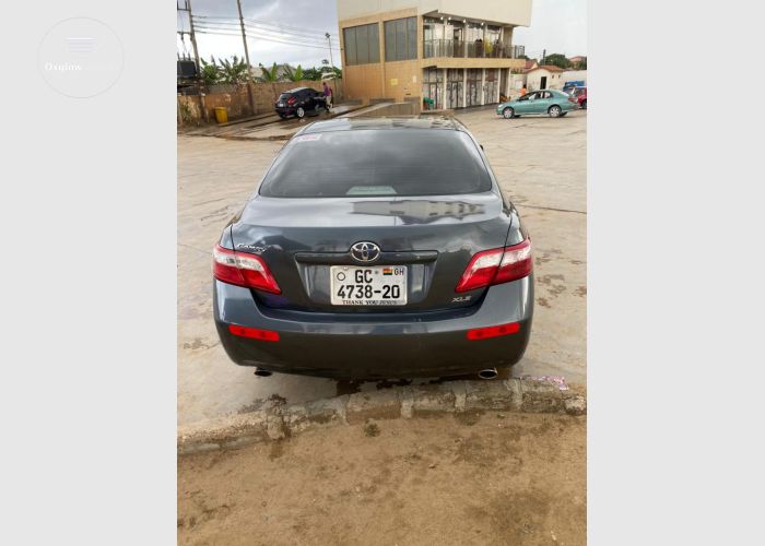 Toyota Camry 2009 model