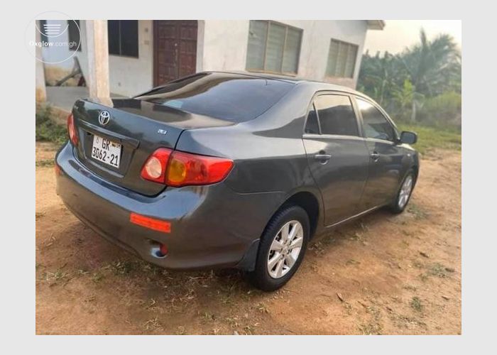 Toyota Corolla LE 2010 Model