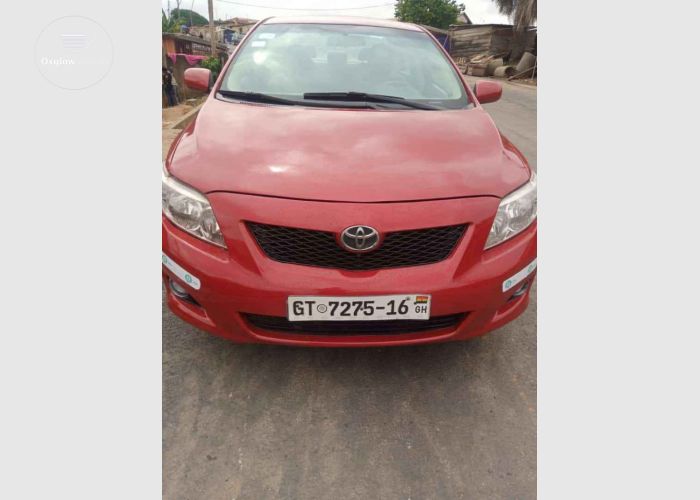 Toyota Corolla LE 2010 Model