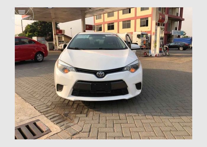 Toyota Corolla LE 2015 Model