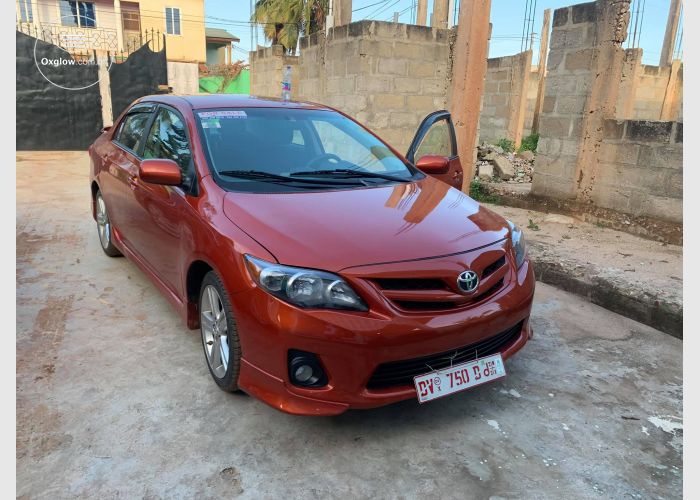 Toyota Corolla S 2013 Model