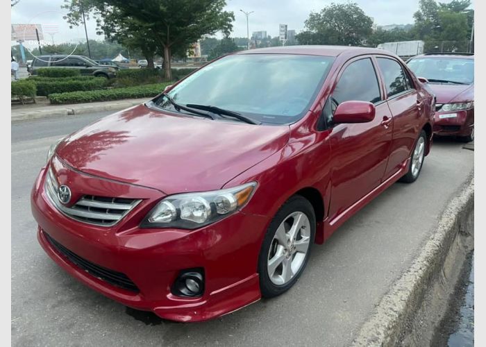 Toyota Corolla Sports 2013 Model