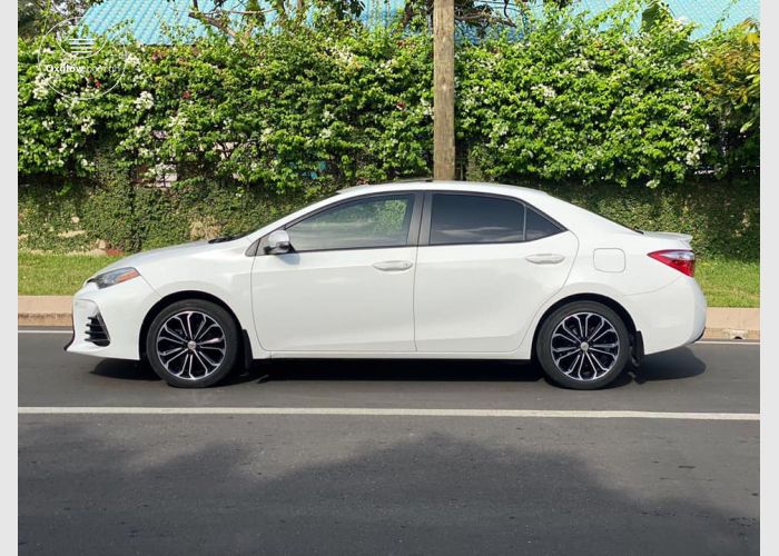 Toyota Corolla Sports 2014 Model 