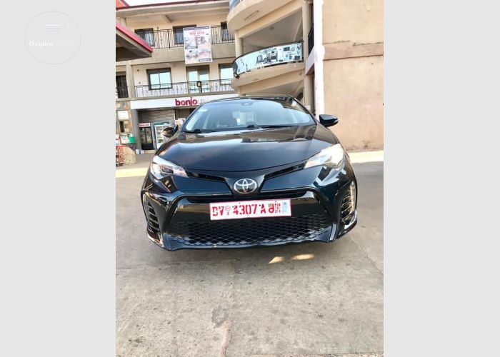 Toyota Corolla XSE 2017 Model