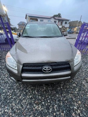 TOYOTA RAV4 2012