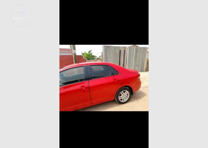 Toyota Yaris 2010 Model